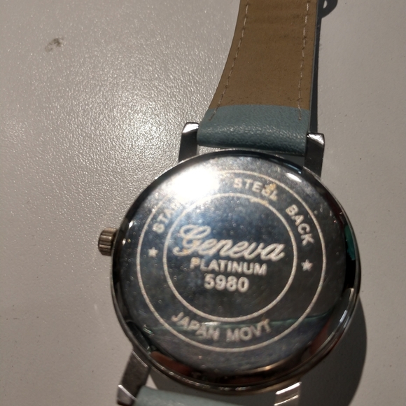 Geneva Watch - Picture 3 of 4
